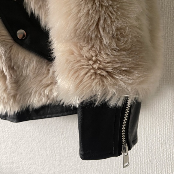 Vici vanity faux fur leather trim jacket - Picture 3 of 5